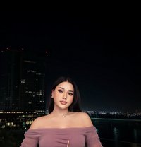 Professional massage and service - Acompañantes transexual in Riyadh Photo 12 of 15