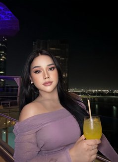 Professional massage and service - Acompañantes transexual in Riyadh Photo 15 of 15