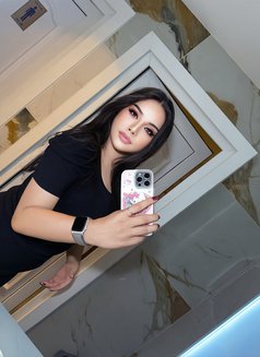 Professional massage and Service - Acompañantes transexual in Riyadh Photo 8 of 10