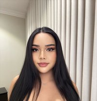 Professional massage and Service - Transsexual escort in Riyadh Photo 10 of 14