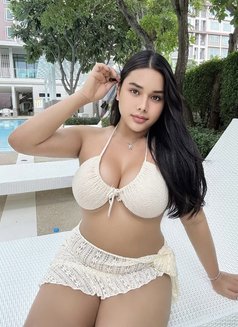 Professional Massage and Vvip Service - Transsexual escort in Dammam Photo 11 of 14