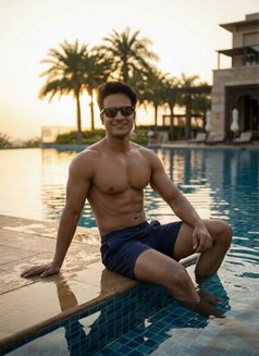 PROFESSIONAL MASSAGE EXPERT FOR WOMEN - masseur in Kolkata Photo 10 of 13