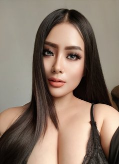 Chubby Girl Professional Massage - escort in Muscat Photo 3 of 12