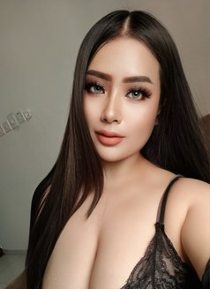 Chubby Girl Professional Massage - escort in Muscat Photo 5 of 12