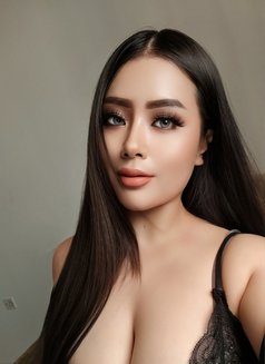 Chubby Girl Professional Massage - escort in Muscat Photo 9 of 12