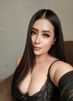 Chubby Girl Professional Massage - escort in Muscat Photo 10 of 12