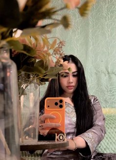 Professional massage Full service - puta in Muscat Photo 9 of 12