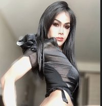 Professional massage & hot sex service - Transsexual escort in Al Manama