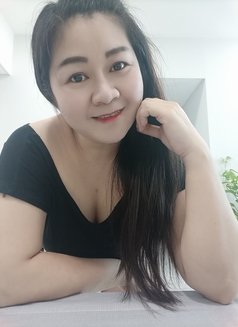 Ranee Thai aroma therapist. - masseuse in Al Manama Photo 10 of 16