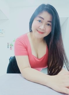 Ranee Thai aroma therapist. - masseuse in Al Manama Photo 15 of 16