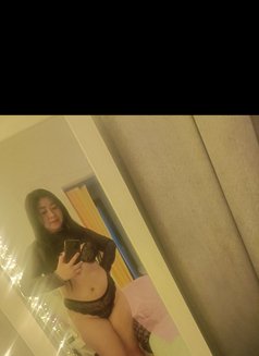 Professional massage including & fun - masseuse in Al Manama Photo 30 of 30