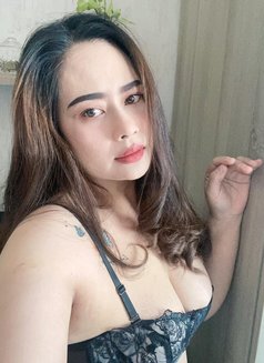 Professional massage Mickey - escort in Al Manama Photo 2 of 2