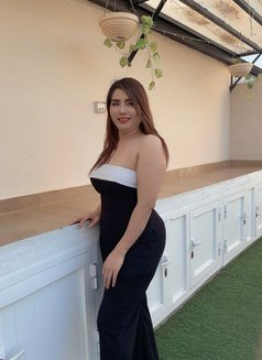 Professional massage - puta in Muscat Photo 5 of 5