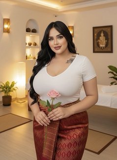 professional massage - masseuse in Riyadh Photo 4 of 10