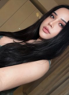Professional massage Vvip Service - Transsexual escort in Al Manama Photo 17 of 21