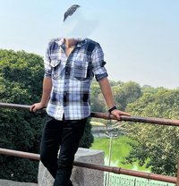 Professional Massager - Male escort in Noida