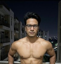 Professional Masseur for Elite Women - Male escort in Kolkata
