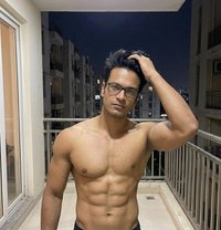 Professional Masseur for Elite Women - Male escort in Kolkata