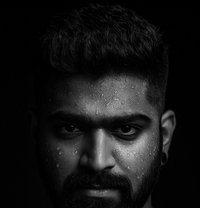 Professional therapists - Acompañante masculino in Bangalore