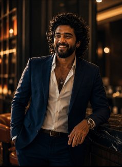 Professional therapists - Acompañante masculino in Bangalore Photo 8 of 8