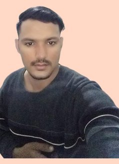 Professionalescort 7.inches Plus FatTool - Male escort in Lahore Photo 3 of 4