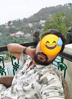 Professor Pleasure , ladies ka Ghulam - Male escort in New Delhi Photo 3 of 6