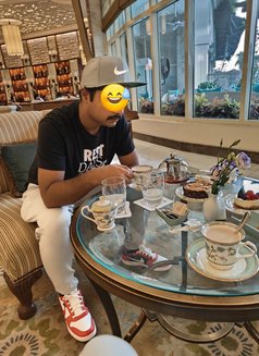 Professor Pleasure , ladies ka Ghulam - Male escort in New Delhi Photo 5 of 6