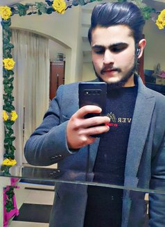 Professor - Male escort in Lahore Photo 3 of 8