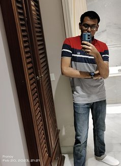 Pronoy - Male escort in Kolkata Photo 9 of 9