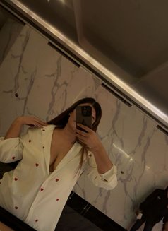 Proper Russian Escorts Agency Gurgaon - puta in Gurgaon Photo 7 of 7