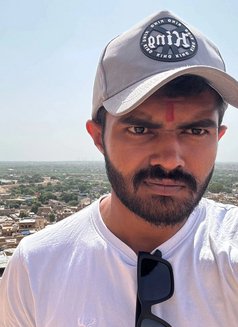 Proriderbull - Acompañantes masculino in Mumbai Photo 2 of 2