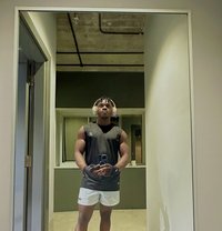 Prosper - Acompañantes masculino in Dubai