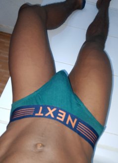 Prosper - Acompañantes masculino in Lagos, Nigeria Photo 3 of 4