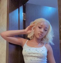 Prossy - escort in Gurgaon Photo 1 of 4