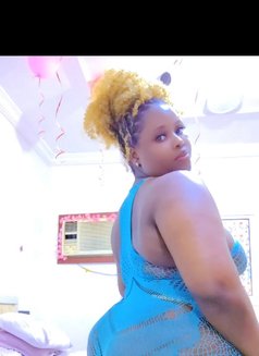 Prossy - escort in Jeddah Photo 4 of 4