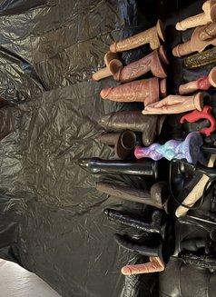 Prostate massage with magichand bkk - masseuse in Bangkok Photo 13 of 15