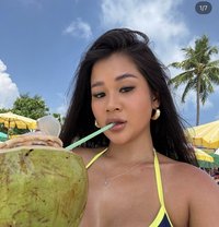 Proud Baby Girl New Here - puta in Okinawa Island Photo 1 of 6