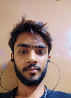 Pruthviraj - Acompañantes masculino in Pune Photo 2 of 2