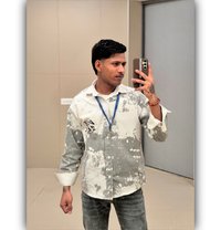 Prvt Orio - Male adult performer in New Delhi