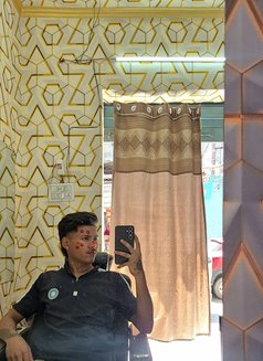 Prvt Orio - Acompañantes masculino in New Delhi Photo 6 of 14