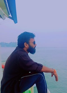Pu$$y Grinder - Male escort in Kolkata Photo 4 of 13
