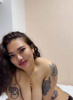 Pu$$y wet (Koza) - escort in Okinawa Island Photo 1 of 5