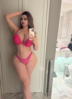 Published classy playmate - escort in Singapore Photo 22 of 22