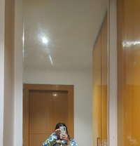 Puddles and Pastries - escort in Mumbai