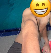 Puh Licker - Male escort in Colombo