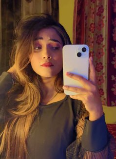 Puja Cam Queen - escort in Kolkata Photo 1 of 2
