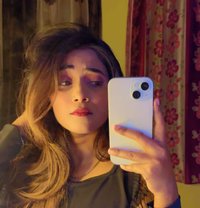 Puja Cam Queen - escort in Kolkata Photo 1 of 2