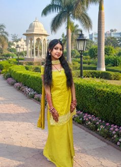 Puja - escort in Hyderabad Photo 2 of 2