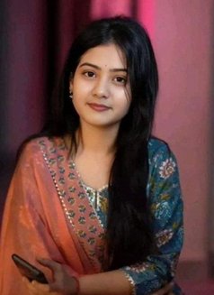 Puja - escort in Kolkata Photo 3 of 5