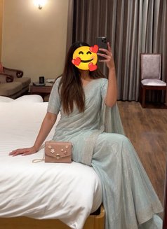 Puja Independent sexy cam&meet🫦 - escort in Hyderabad Photo 2 of 5